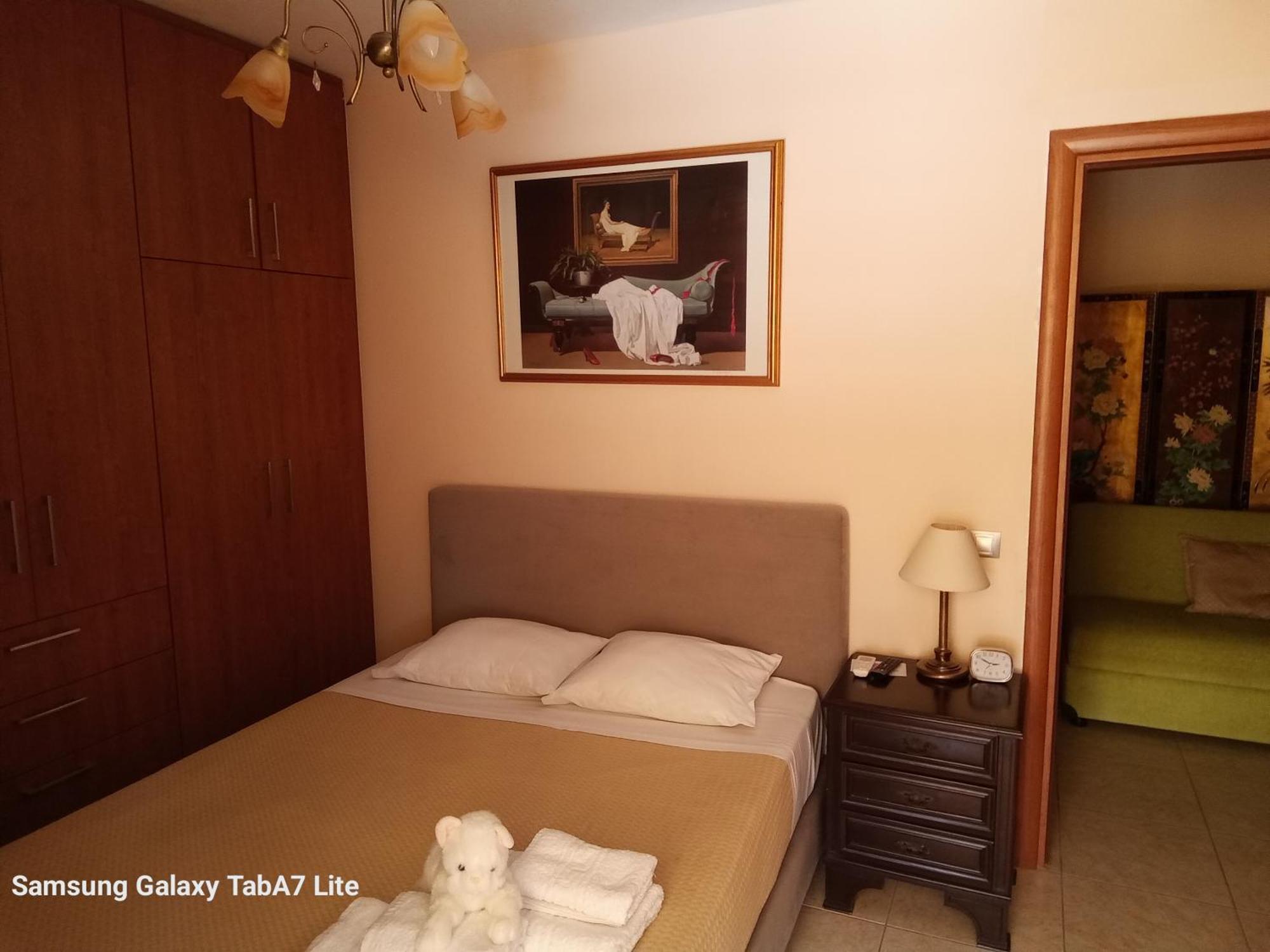 Villa Avatos - Near To The Port Of Rafina And The Airport Of Athens Agios Spyridon  Eksteriør bilde